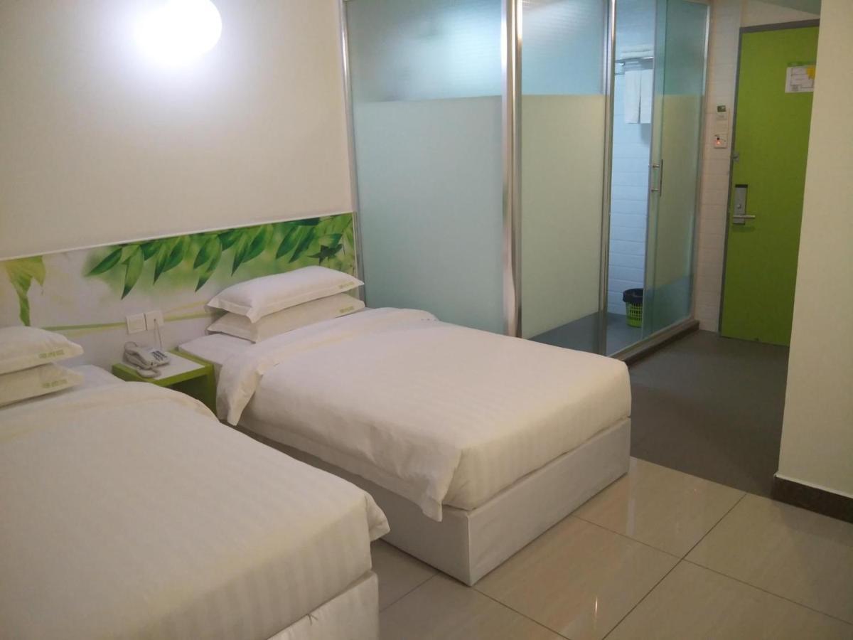 Green Apple Boutique Hotel Kota Kinabalu Exterior photo
