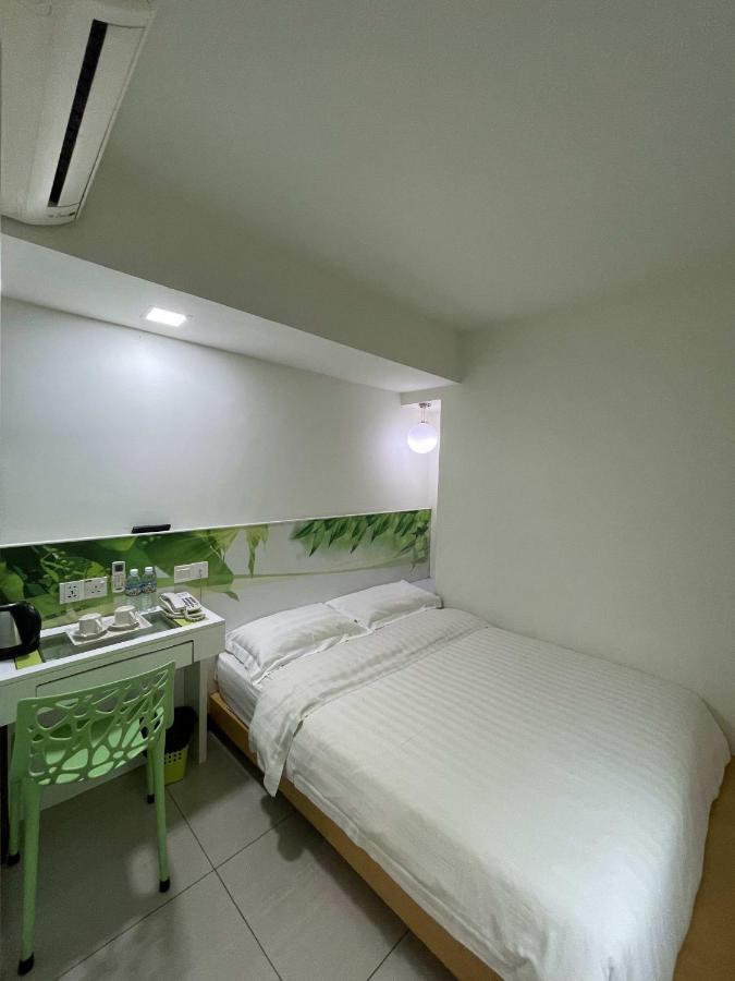 Green Apple Boutique Hotel Kota Kinabalu Exterior photo