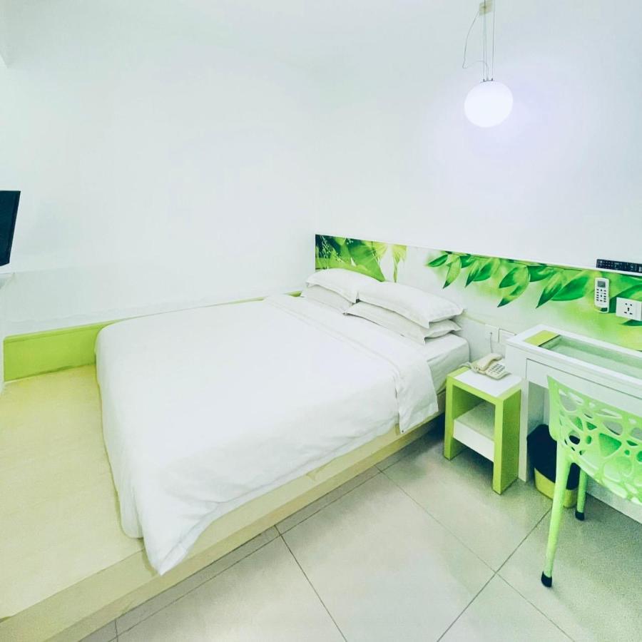 Green Apple Boutique Hotel Kota Kinabalu Exterior photo