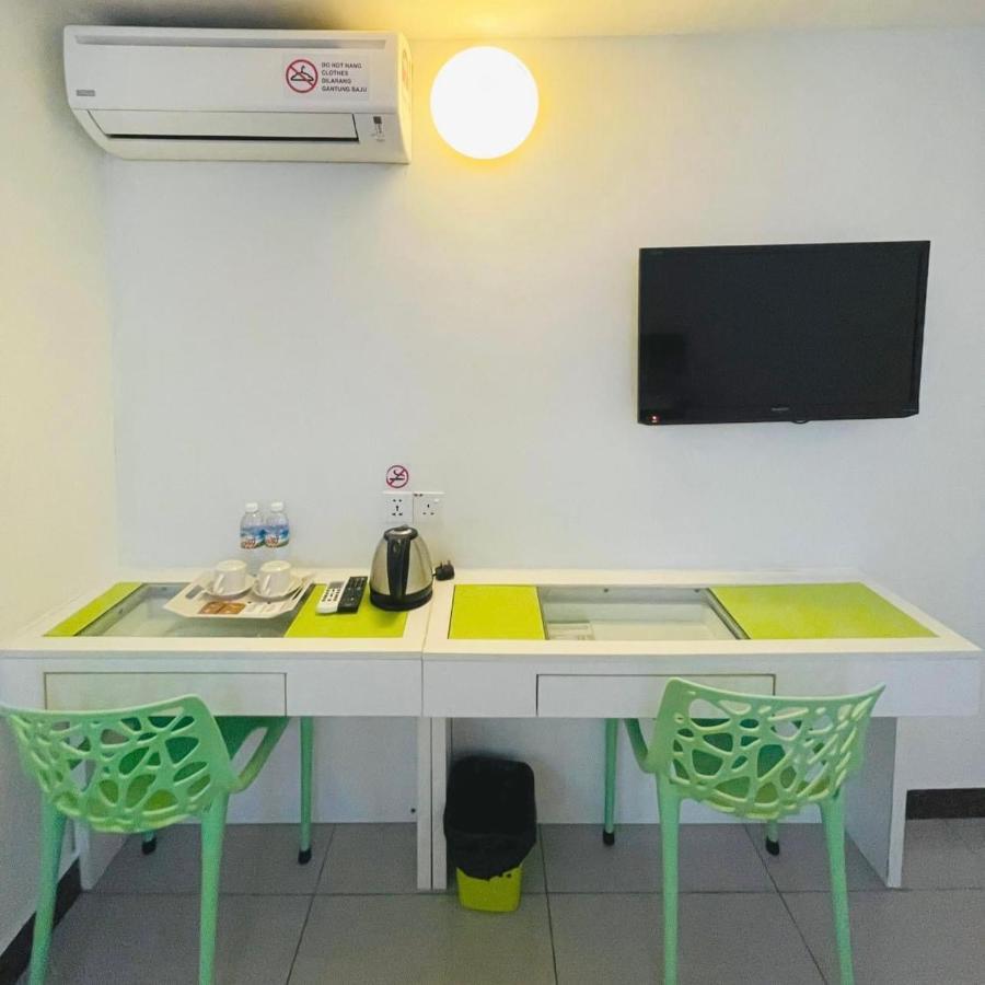 Green Apple Boutique Hotel Kota Kinabalu Exterior photo
